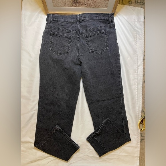 Gloria Vanderbilt size 10 short black paisley Amanda straight leg jeans - Picture 3 of 8
